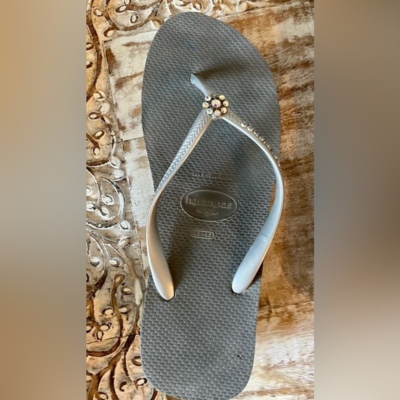 Grey Havaianas wedge Flip Flops, size 9 - Picture 2 of 8